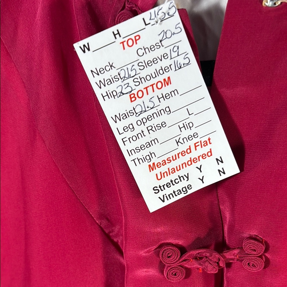 Vintage silky Chinese Pink Women's Robe. Frog closure. Small damage inside A2 - Picture 5 of 10